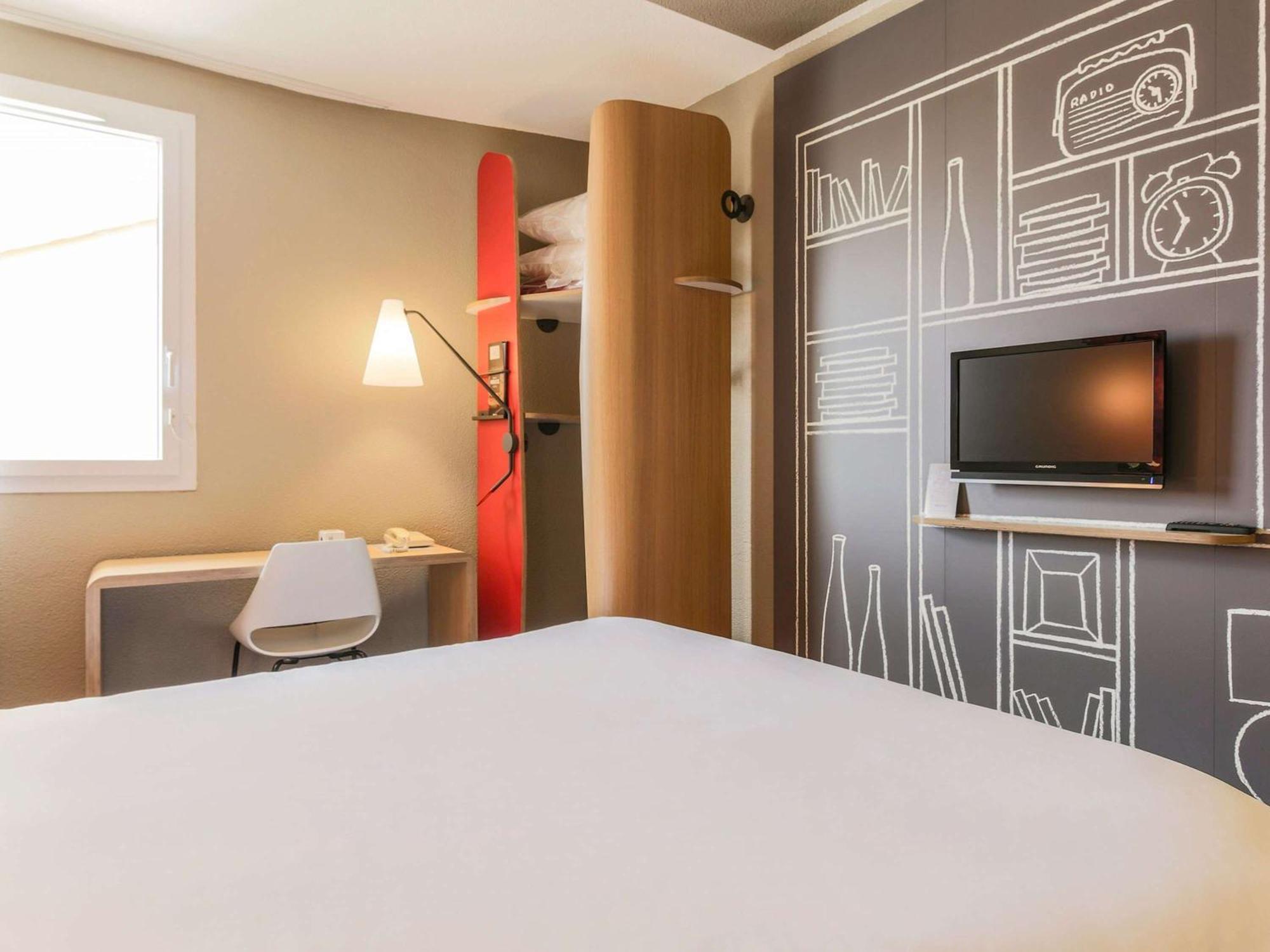 Готель Ibis Bordeaux Centre Bastide Екстер'єр фото