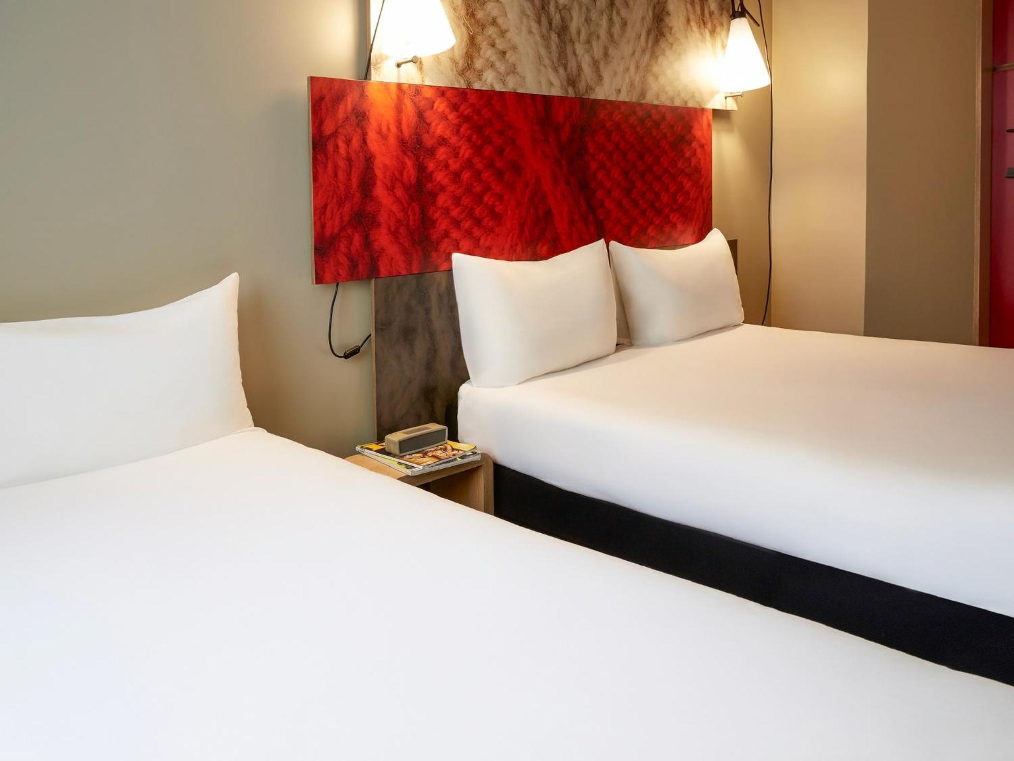 Готель Ibis Bordeaux Centre Bastide Номер фото